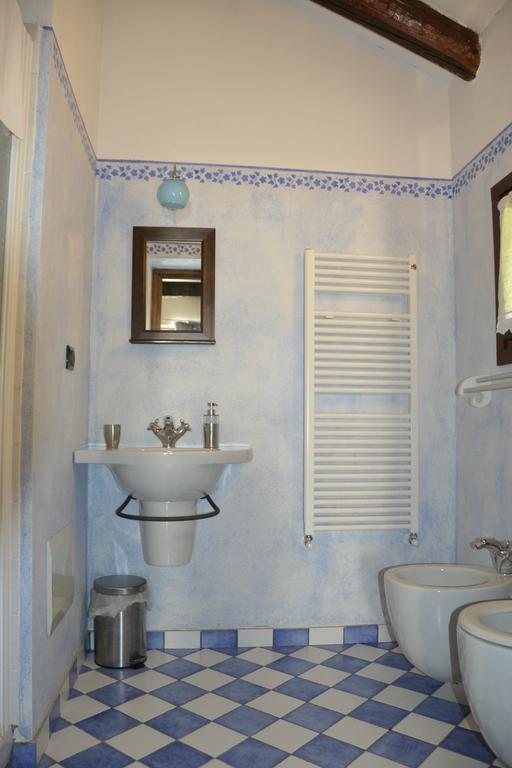 Agriturismo La Pieve Dogliani Rom bilde
