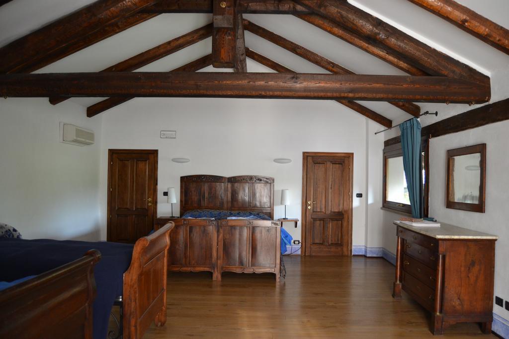 Agriturismo La Pieve Dogliani Rom bilde